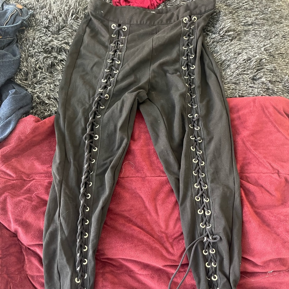 Fashionnova pants